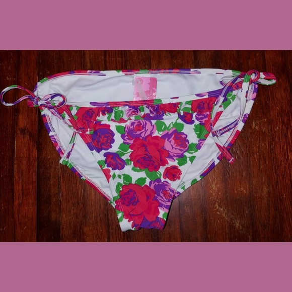 NWT🔥 Floral ruffled frilled bikini bottoms - Picture 2 of 8